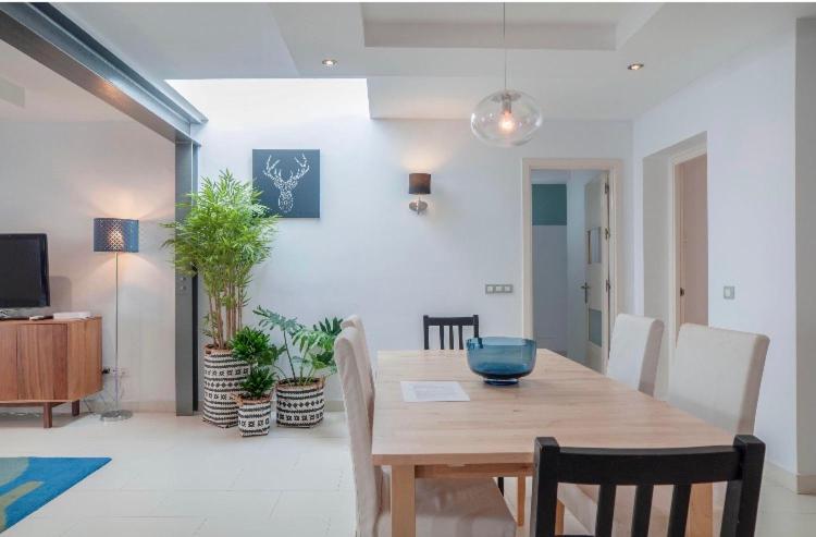 מארבלה Apartments In Old Town מראה חיצוני תמונה